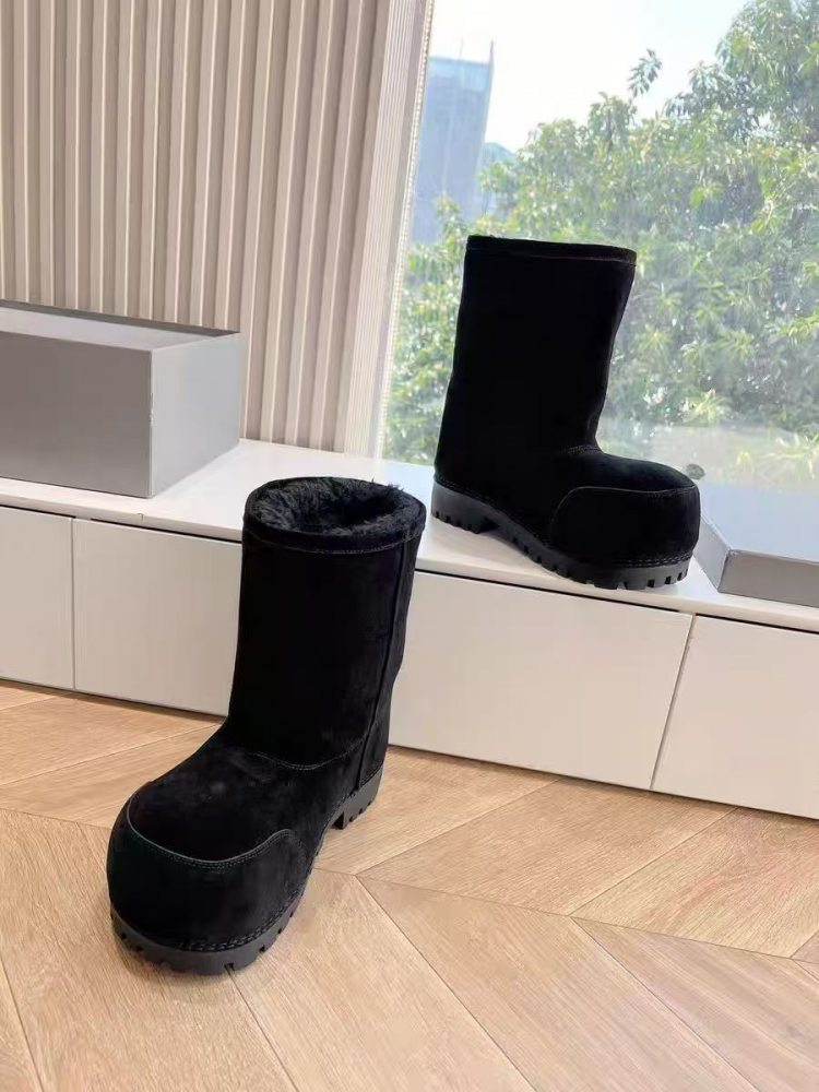 Soft Snow Boots