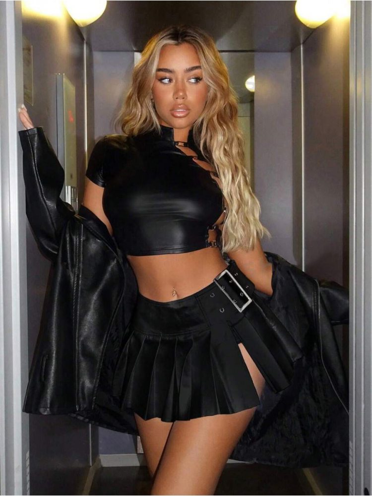 Metallic Pleated Skirt